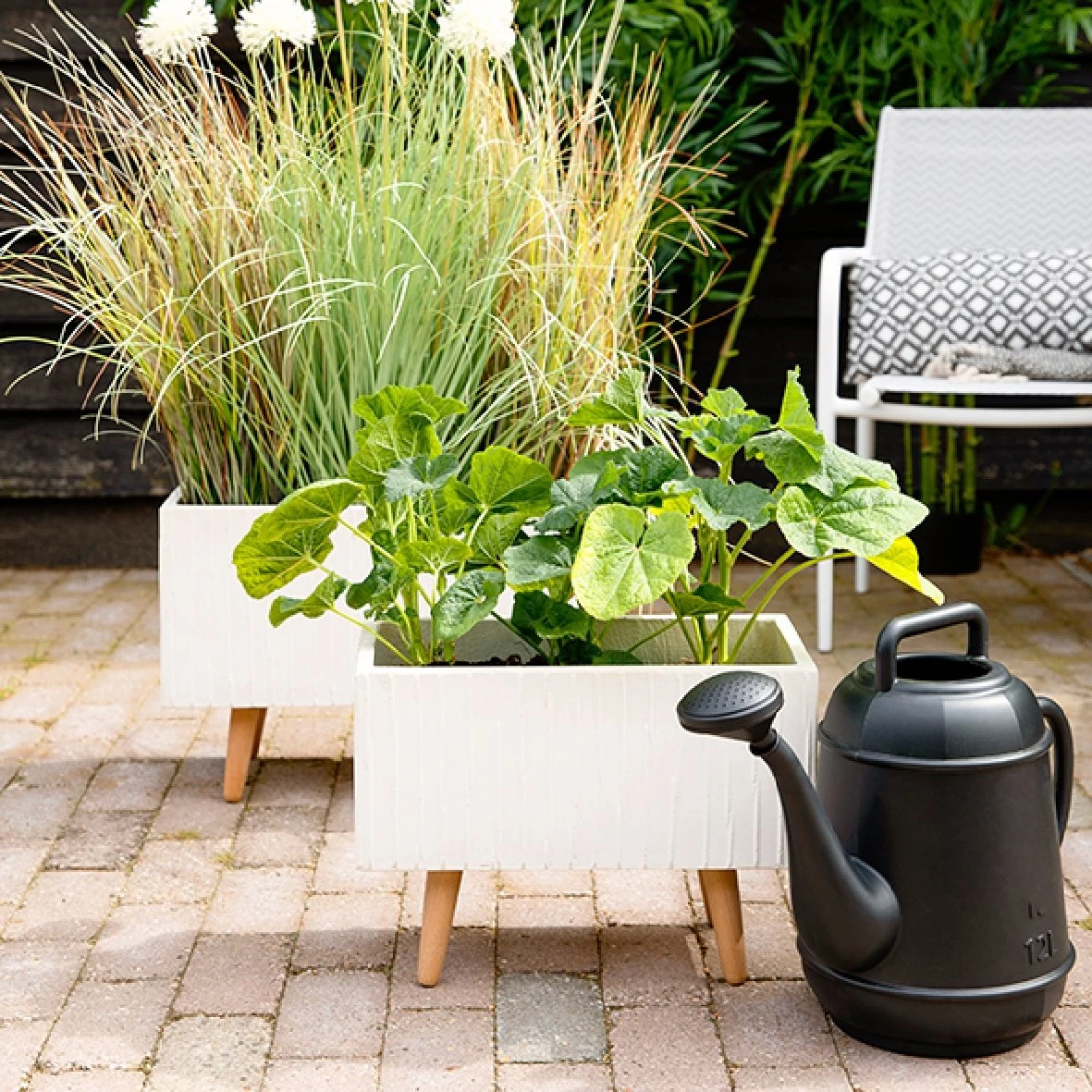 Gieter Plastic Zwart 12L 4 Gieter Plastic Zwart 12L - Afbeelding 2