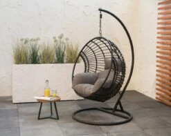 London Hang-ei Wicker Zwart - 129 X 105 X 186 Cm -Buitentuin london hang ei wicker zwart 129 x 105 x 186 cm 1181x944 623468a1b4ccf l